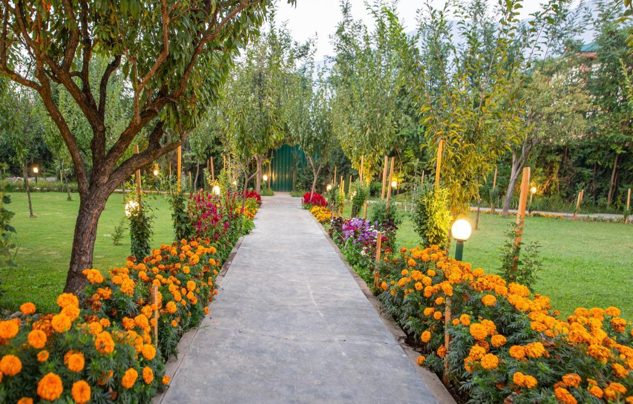 The Orchard Retreat & Spa Srīnagar Exterior foto