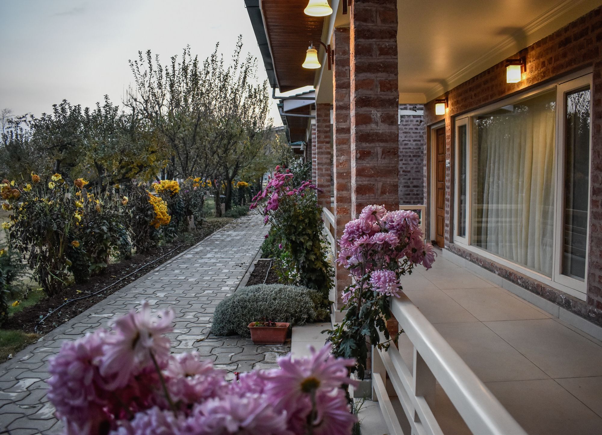 The Orchard Retreat & Spa Srīnagar Exterior foto